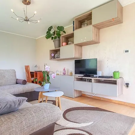 Malerisches Nur 800 Meter Zum Strand Mit Privater Terrasse, Grill, Wifi Apartman *