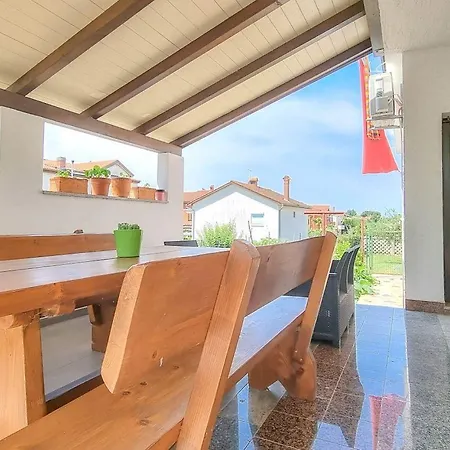Malerisches Nur 800 Meter Zum Strand Mit Privater Terrasse, Grill, Wifi *